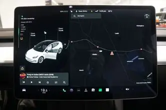 Tesla Model 3, elekter, automaat, nelikvedu