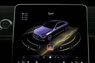 Mercedes-Benz S 580, 4.0, 370 kW, hybrid, automatic, four-wheel drive