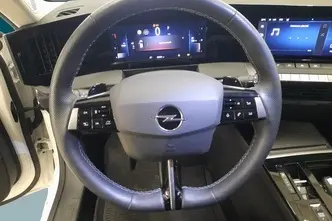 Opel Astra, 1.2, 96 kW, bensiin, automaat, esivedu