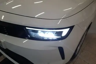 Opel Astra, 1.2, 96 kW, bensiin, automaat, esivedu