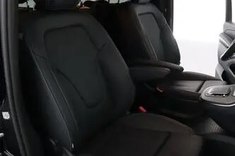 Mercedes-Benz V 300, 2.0, 174 kW, diesel, automatic, four-wheel drive