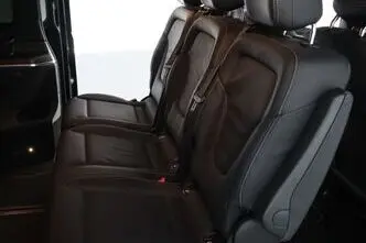 Mercedes-Benz V 300, 2.0, 174 kW, diesel, automatic, four-wheel drive