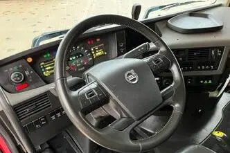 Volvo FH 16 650 6x4, 488 kW, dyzelinas, automatinė