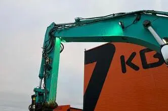 Kobelco SK 300 LC-10, 200 kW, dīzelis