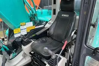 Kobelco SK 300 LC-10, 200 kW, dīzelis