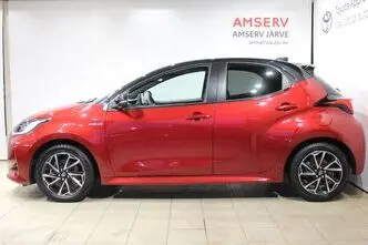 Toyota Yaris, 1.5, 68 kW, hybrid, automatic, front-wheel drive