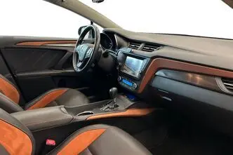 Toyota Avensis, 1.8, 108 kW, petrol, automatic, front-wheel drive