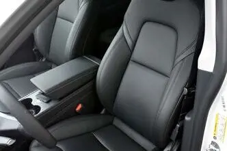 Tesla Model Y, 393 kW, elekter, automaat, nelikvedu