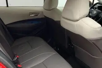 Toyota Corolla, 1.5, 92 kW, bensiin, automaat, esivedu