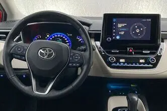 Toyota Corolla, 1.5, 92 kW, bensiin, automaat, esivedu