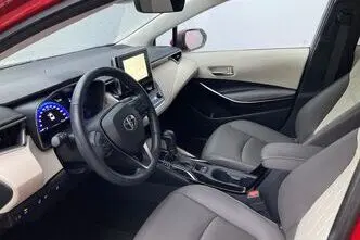 Toyota Corolla, 1.5, 92 kW, bensiin, automaat, esivedu