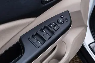 Honda CR-V, 2.0, 114 kW, bensiin, automaat, esivedu