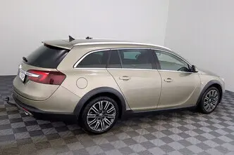 Opel Insignia, 2.0, 143 kW, diesel, automatic, four-wheel drive