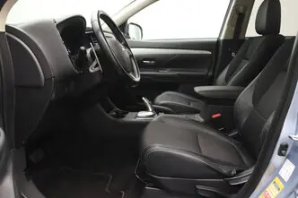 Mitsubishi Outlander, 2.0, 89 kW, подключаемый гибрид, автомат, полный привод