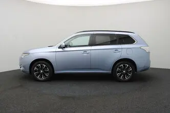 Mitsubishi Outlander, 2.0, 89 kW, подключаемый гибрид, автомат, полный привод