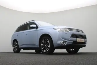 Mitsubishi Outlander, 2.0, 89 kW, подключаемый гибрид, автомат, полный привод