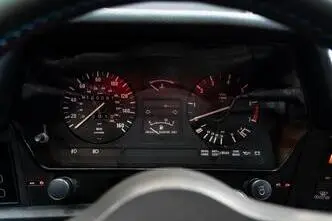 BMW 635, 3.4, 136 kW, bensiin, tagavedu