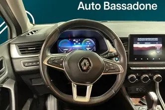 Renault Captur, 1.6, 117 kW, plug-in hybrid, automatic, front-wheel drive