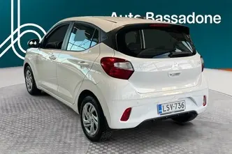 Hyundai i10, 1.0, 46 kW, petrol, manual, front-wheel drive