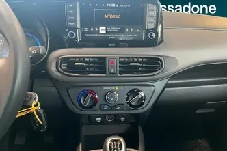 Hyundai i10, 1.0, 46 kW, petrol, manual, front-wheel drive