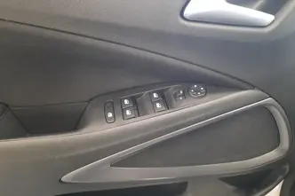 Opel Crossland, 1.2, 81 kW, petrol, manual, front-wheel drive