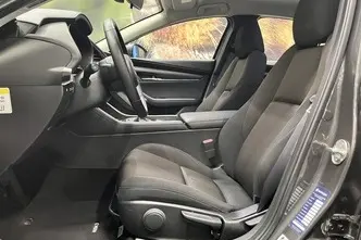 Mazda 3, 2.0, 110 kW, hübriid, manuaal, esivedu