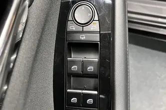 Mazda 3, 2.0, 110 kW, hübriid, manuaal, esivedu