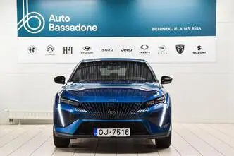 Peugeot 408, bensiin, automaat, esivedu