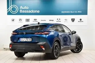 Peugeot 408, bensiin, automaat, esivedu