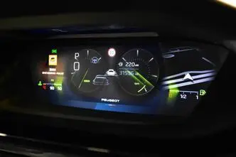 Peugeot 408, bensiin, automaat, esivedu
