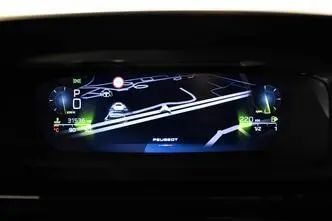 Peugeot 408, bensiin, automaat, esivedu