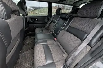 Volvo V70, 2.5, 103 kW, diisel, manuaal, esivedu