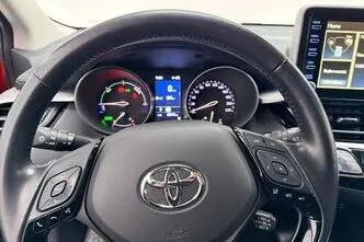 Toyota C-HR, 1.8, 72 kW, hübriid, automaat, esivedu