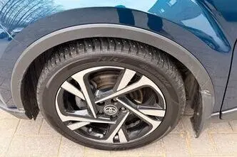 Toyota C-HR, 1.8, 72 kW, hübriid, automaat, esivedu