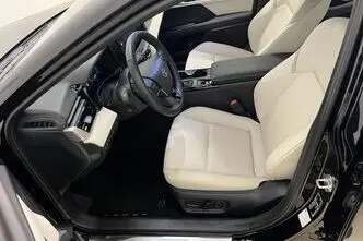 Toyota Camry, 2.5, 137 kW, hybrid, automatic, front-wheel drive