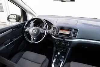 Volkswagen Sharan, 2.0, 103 kW, diisel, automaat, esivedu