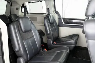 Chrysler Grand Voyager, 2.8, 120 kW, diisel, automaat, esivedu