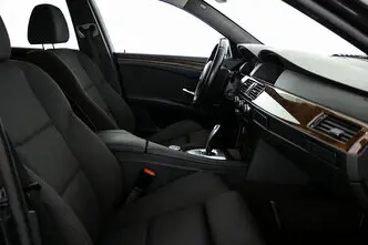 BMW 523, 2.5, 140 kW, bensiin, automaat, tagavedu