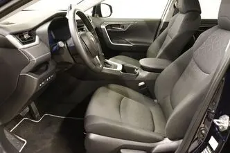 Toyota RAV4, 2.5, 131 kW, hybrid, automatic, front-wheel drive