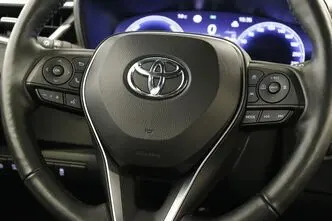 Toyota Corolla, 1.8, 72 kW, hybrid, automatic, front-wheel drive