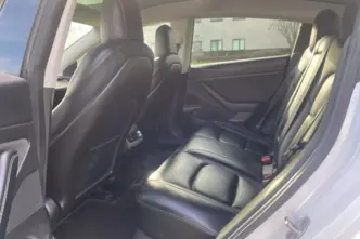 Tesla Model 3, 60 kW, electric, automatic, rear-wheel drive