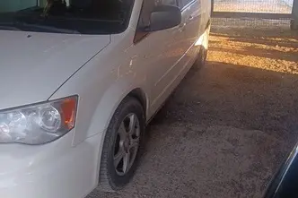 Lancia Voyager, 3.6, 208 kW, bensiin, automaat, esivedu