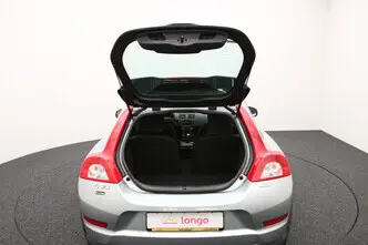 Volvo C30, 1.6, 84 kW, diesel, manual, front-wheel drive