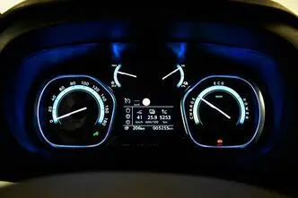 Peugeot Traveller, electric, automatic, front-wheel drive