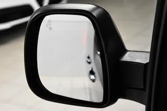 Peugeot Traveller, electric, automatic, front-wheel drive