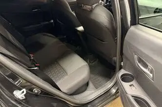 Toyota C-HR, 1.8, 72 kW, hübriid, automaat, esivedu