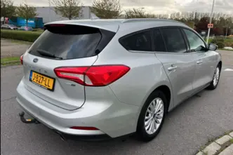 Ford Focus, 1.0, 92 kW, hybrid, manual, front-wheel drive