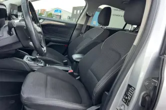 Ford Focus, 1.0, 92 kW, hybrid, manual, front-wheel drive