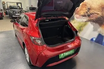 Toyota Corolla, 1.8, 72 kW, гибрид, автомат, передний привод