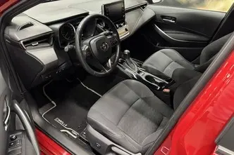 Toyota Corolla, 1.8, 72 kW, гибрид, автомат, передний привод